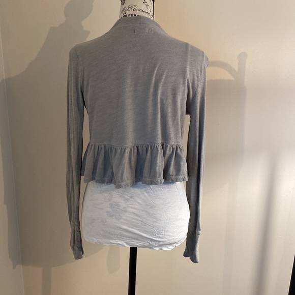 American Eagle Sweater - Picture 3 of 6